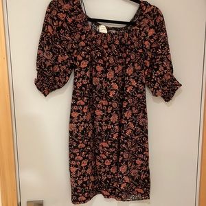 Puff sleeve dress worn once